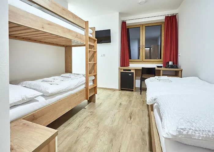 U Zamku 3* Orechov (Zlin)